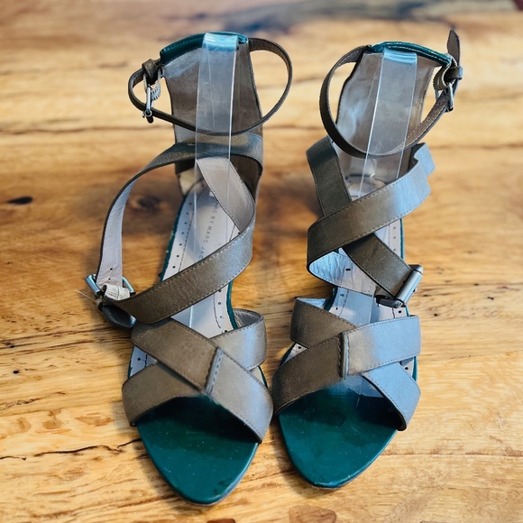 MARK JACOBS strappy Grey Women's Sandals size 40 Preowned - Picture 7 of 7